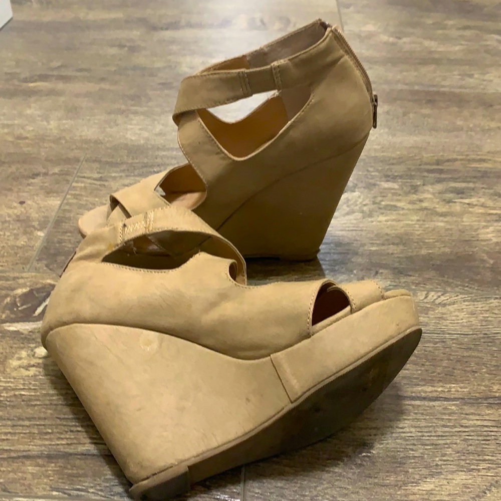 Pair of wedges also lightly worn